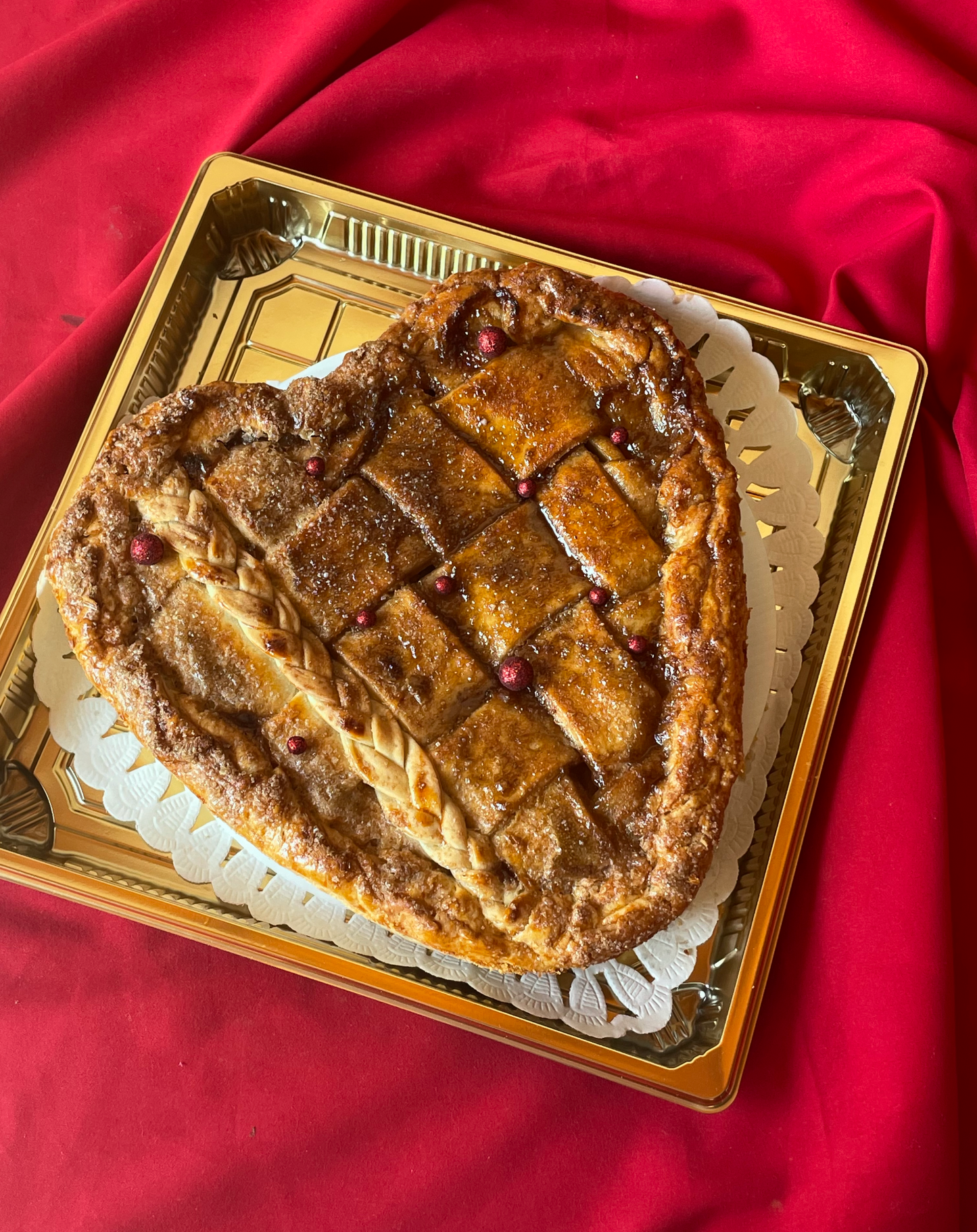 Pay de Manzana en forma de corazón
